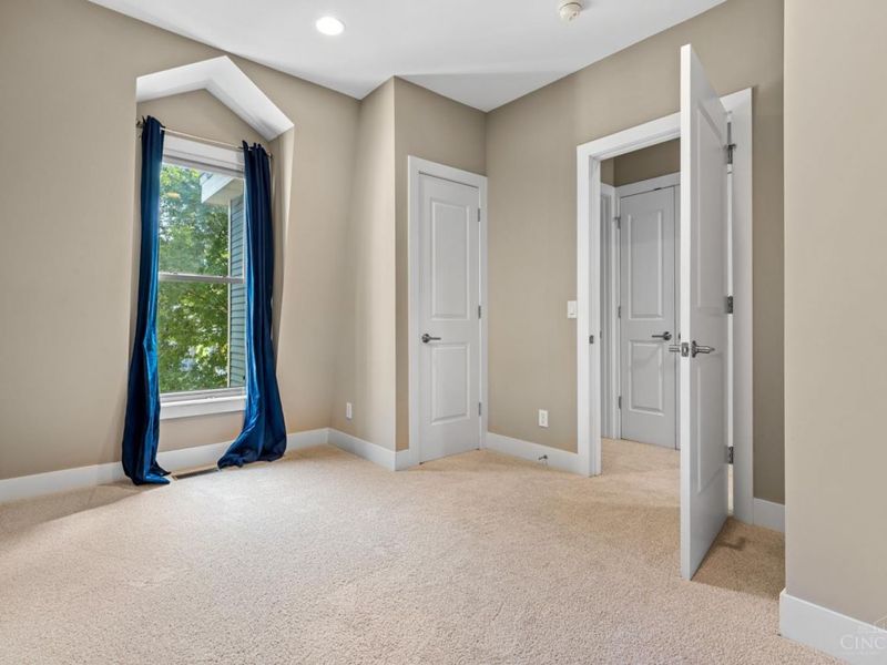 434 Northern Avenue, Cincinnati, OH 45229 Photo 20