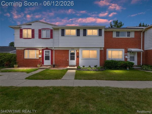 20120 Brian Court , Clinton Twp, MI 48035