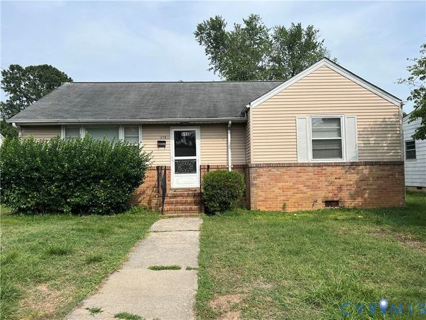 513 Pinehurst Avenue , Colonial Heights, VA 23834