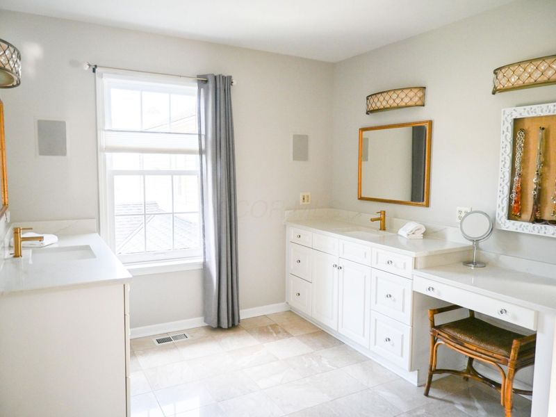 1990 Upper Chelsea Road, Upper Arlington, OH 43221 Photo 33