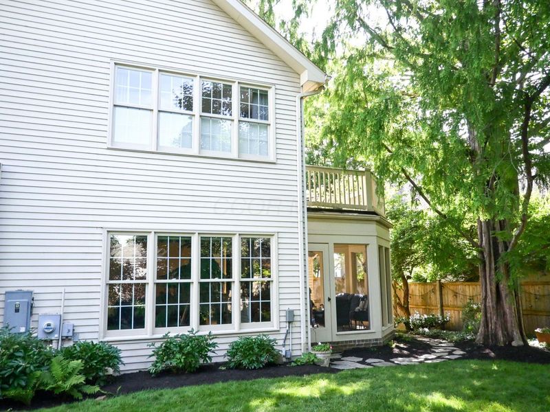 1990 Upper Chelsea Road, Upper Arlington, OH 43221 Photo 4