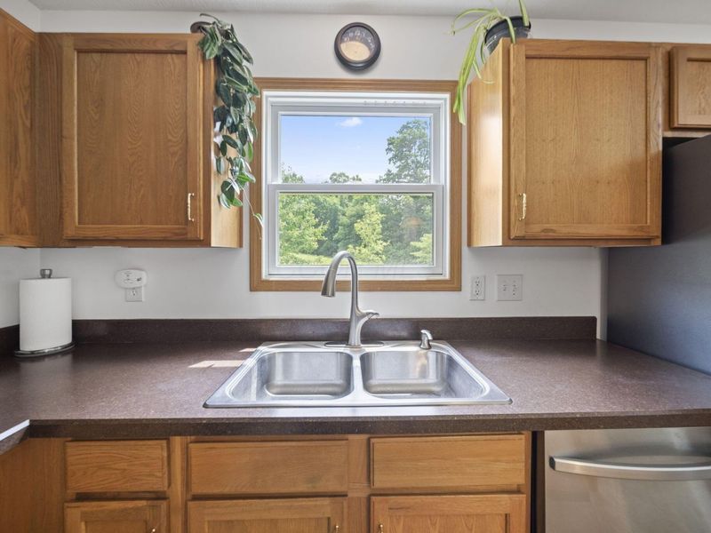1092 Oxford Drive N, Pataskala, OH 43062 Photo 7