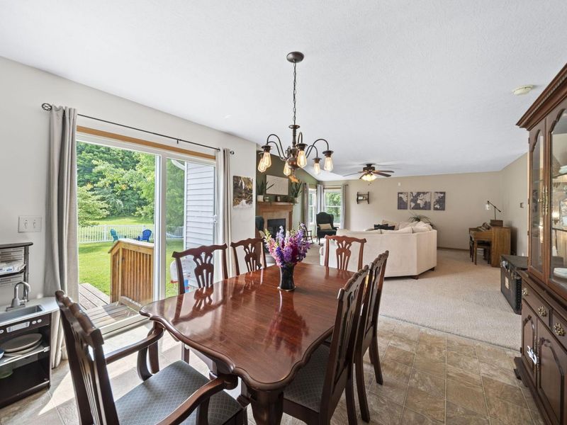 1092 Oxford Drive N, Pataskala, OH 43062 Photo 9