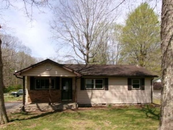 927 Old Grandview Road, BEAVER, WV 25813
