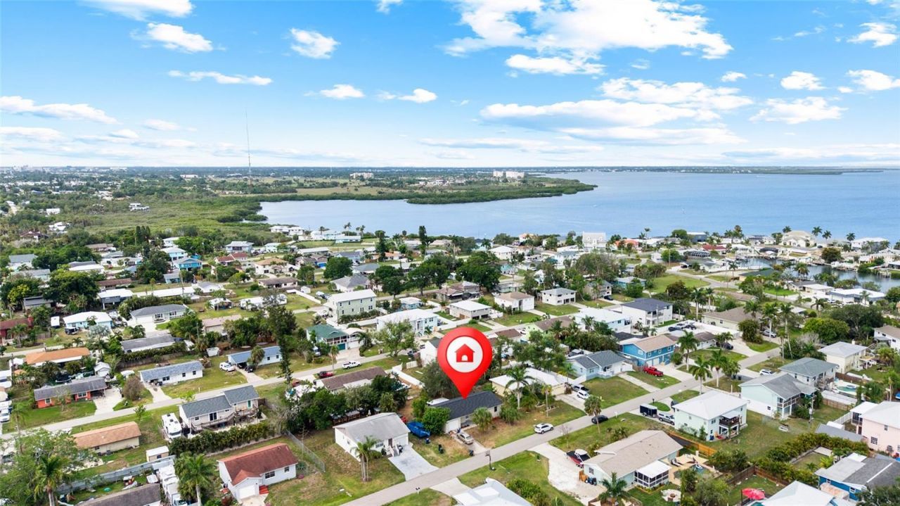615 48th Street W, Palmetto, FL 34221 Photo