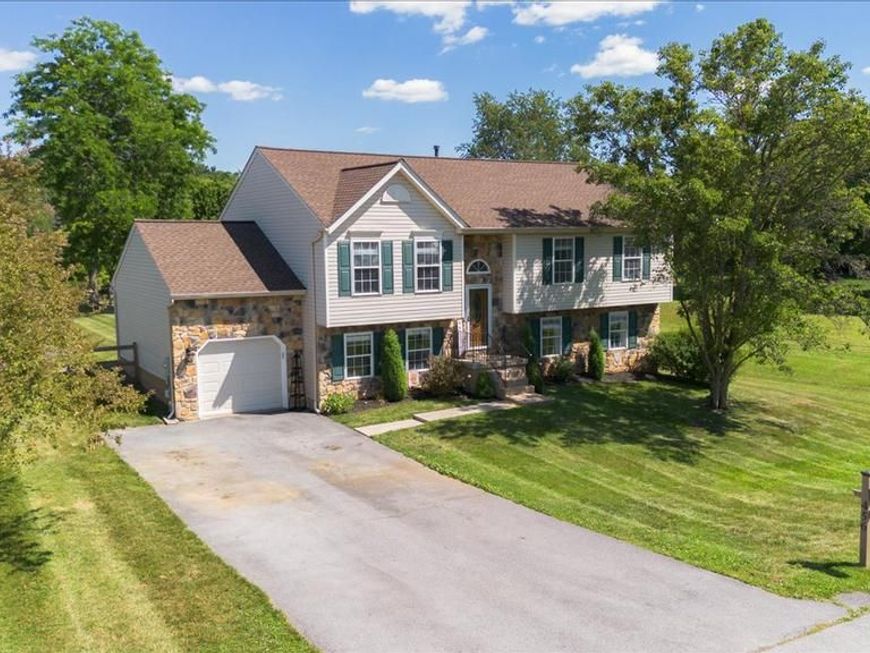 456 Westminster Court, Hagerstown, MD 21740 Main Photo