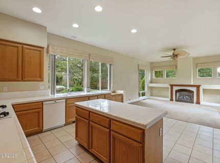 2048 St George Way, Carson City, NV 89703 Photo