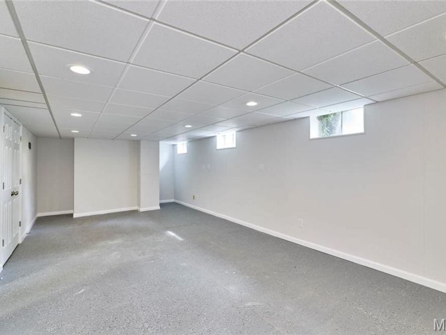 Property Image 80