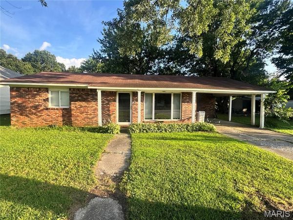 114 E PHILLIPS AVE , Lilbourn, MO 63862