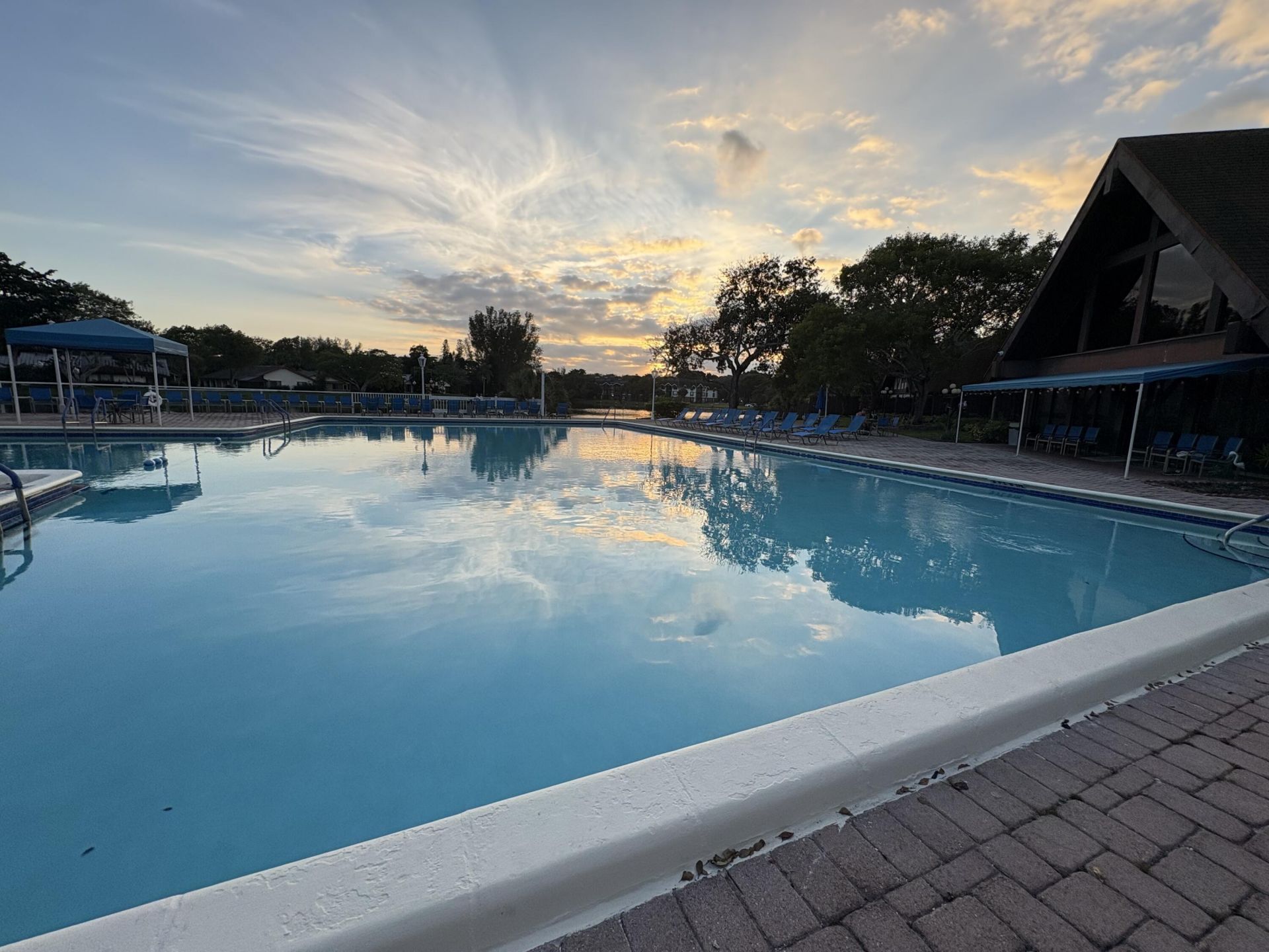 3660 Inverrary Drive, Unit 1b, Lauderhill, FL 33319 Photo