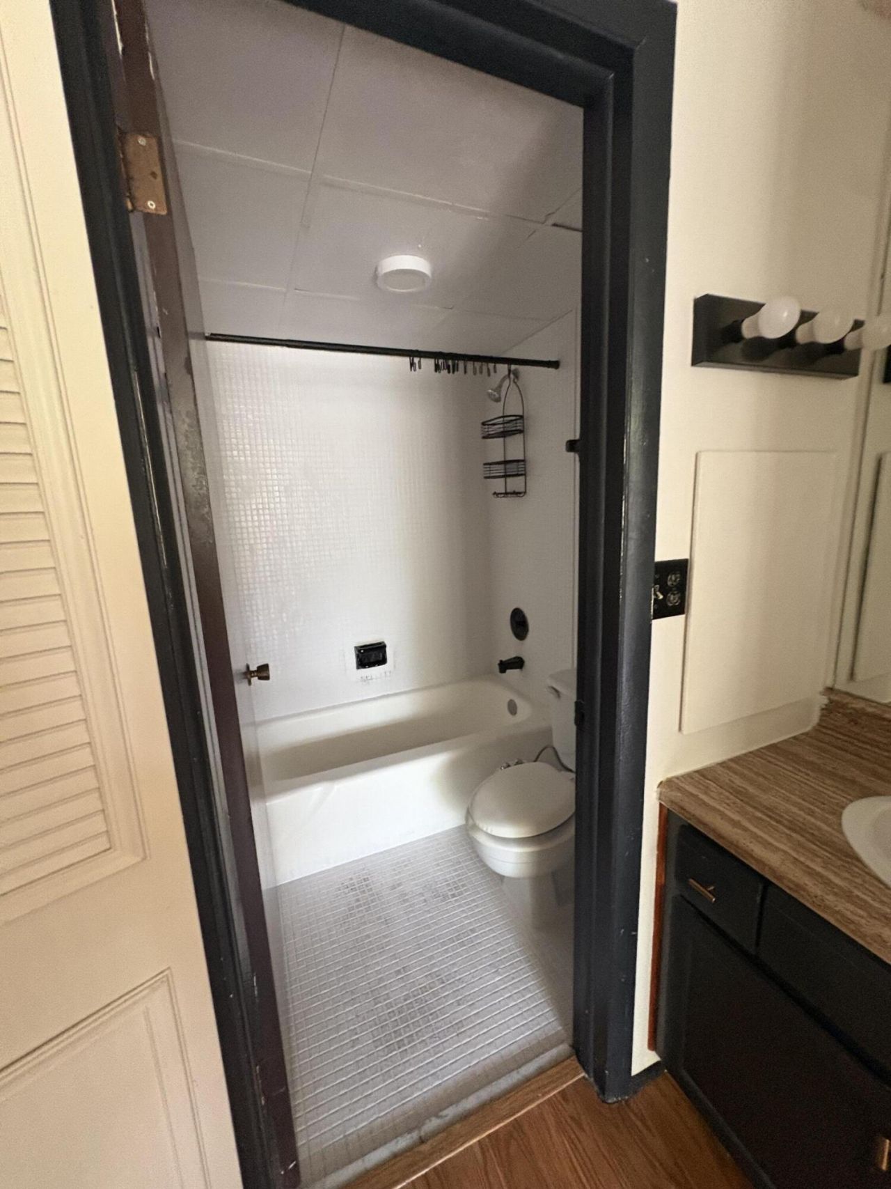 3660 Inverrary Drive, Unit 1b, Lauderhill, FL 33319 Photo