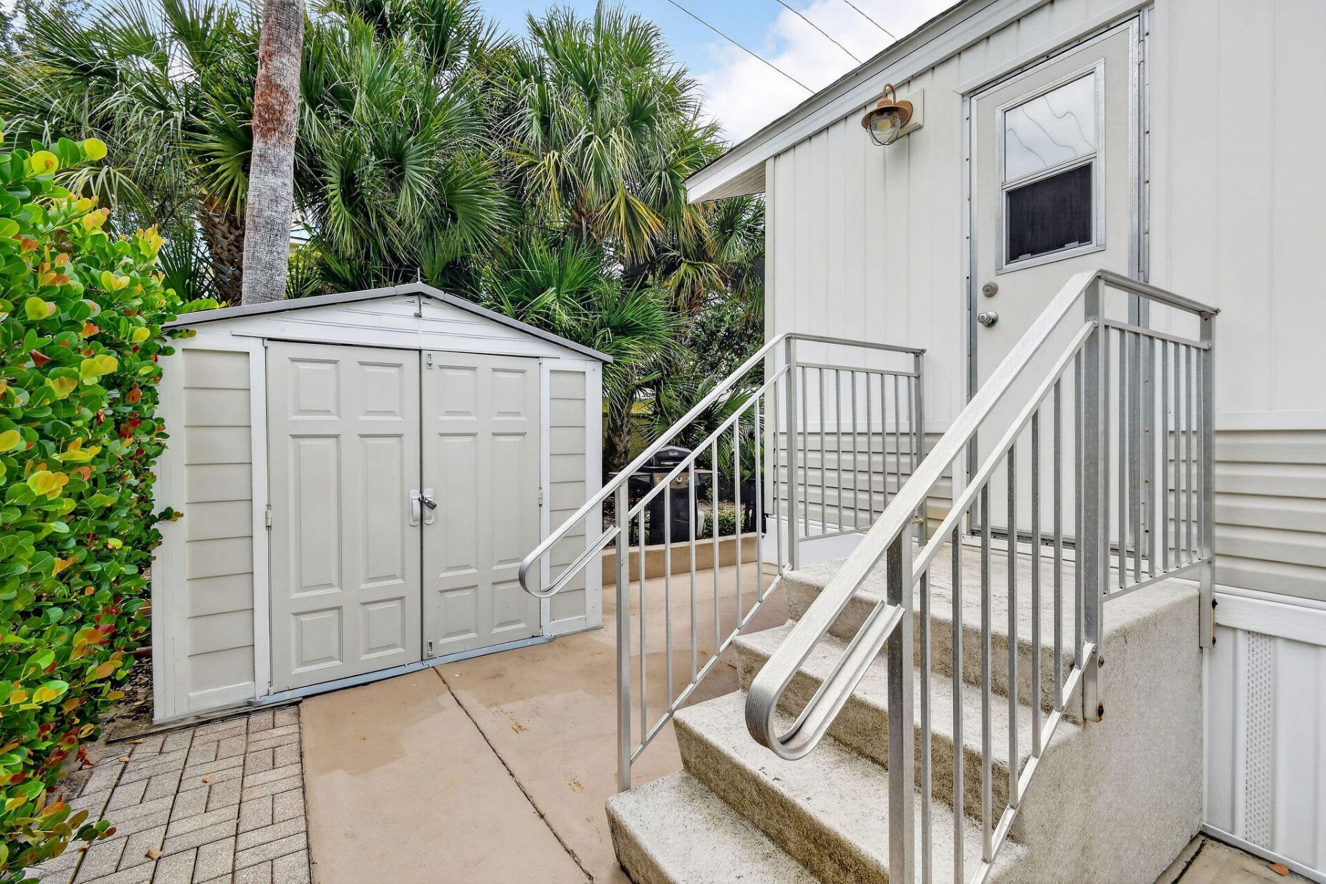 900 Juno Ocean Walk, Unit 2, Juno Beach, FL 33408 Photo
