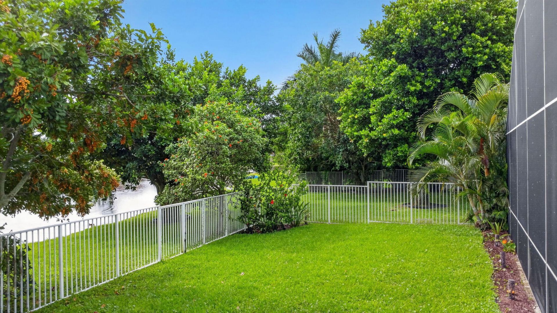 7070 Charleston Point Drive, Lake Worth, FL 33467 Photo