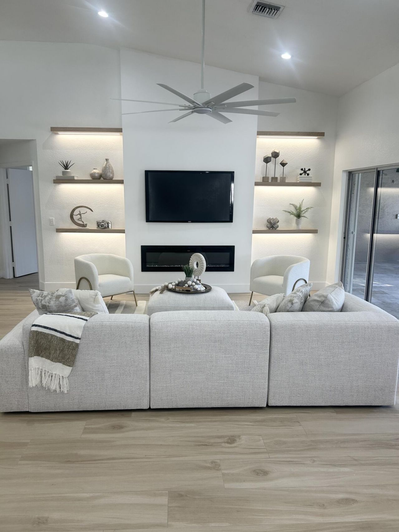 921 Lakewood Court, Weston, FL 33326 Photo