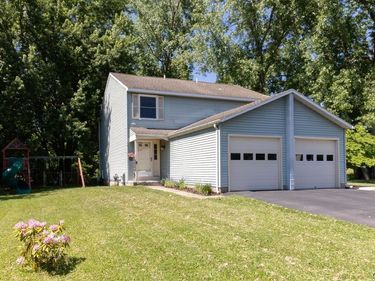 7091 Ourteds Circle, Liverpool, NY 13090