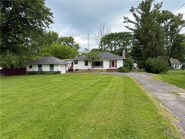3000 English Road, Rochester, NY 14616
