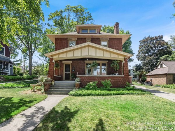 16 E 23rd Street, Holland, MI 49423