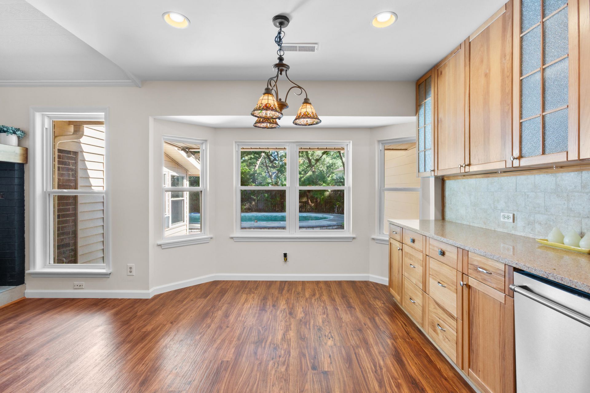 29 Hillcreek Boulevard Photo 10