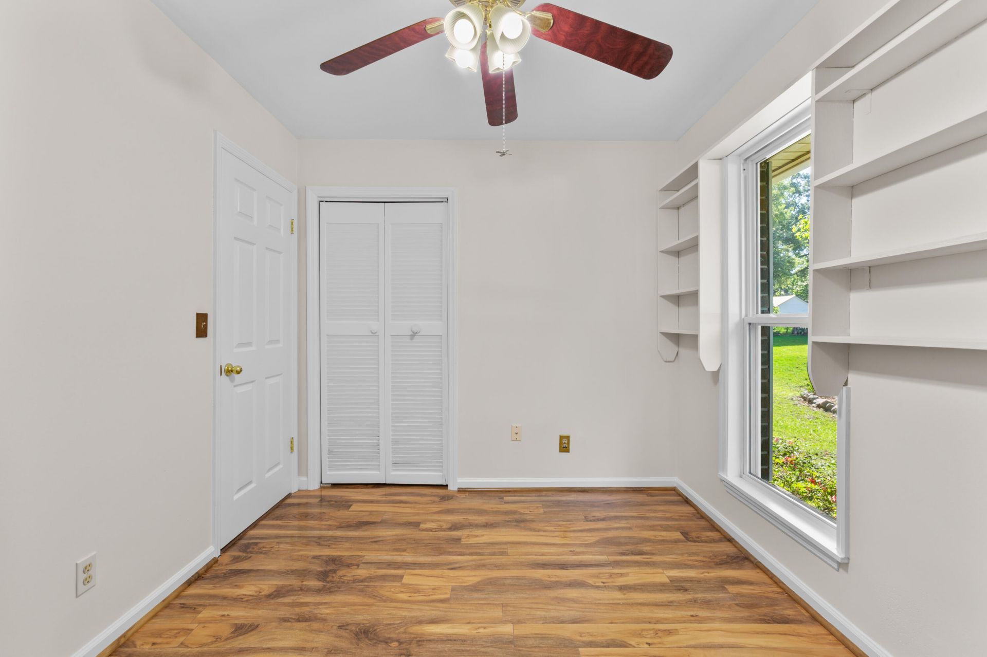 29 Hillcreek Boulevard Photo 16