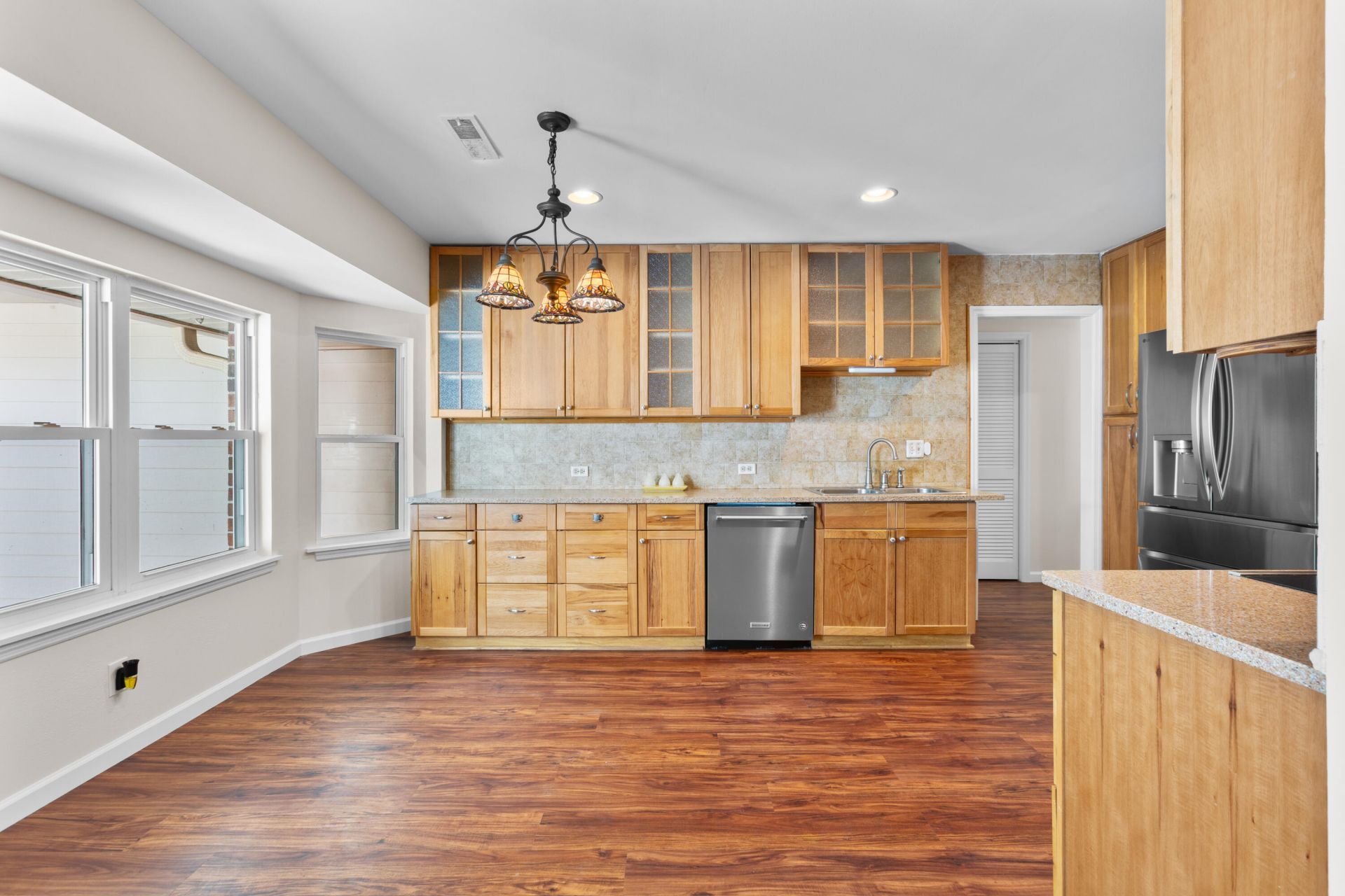 29 Hillcreek Boulevard Photo 7