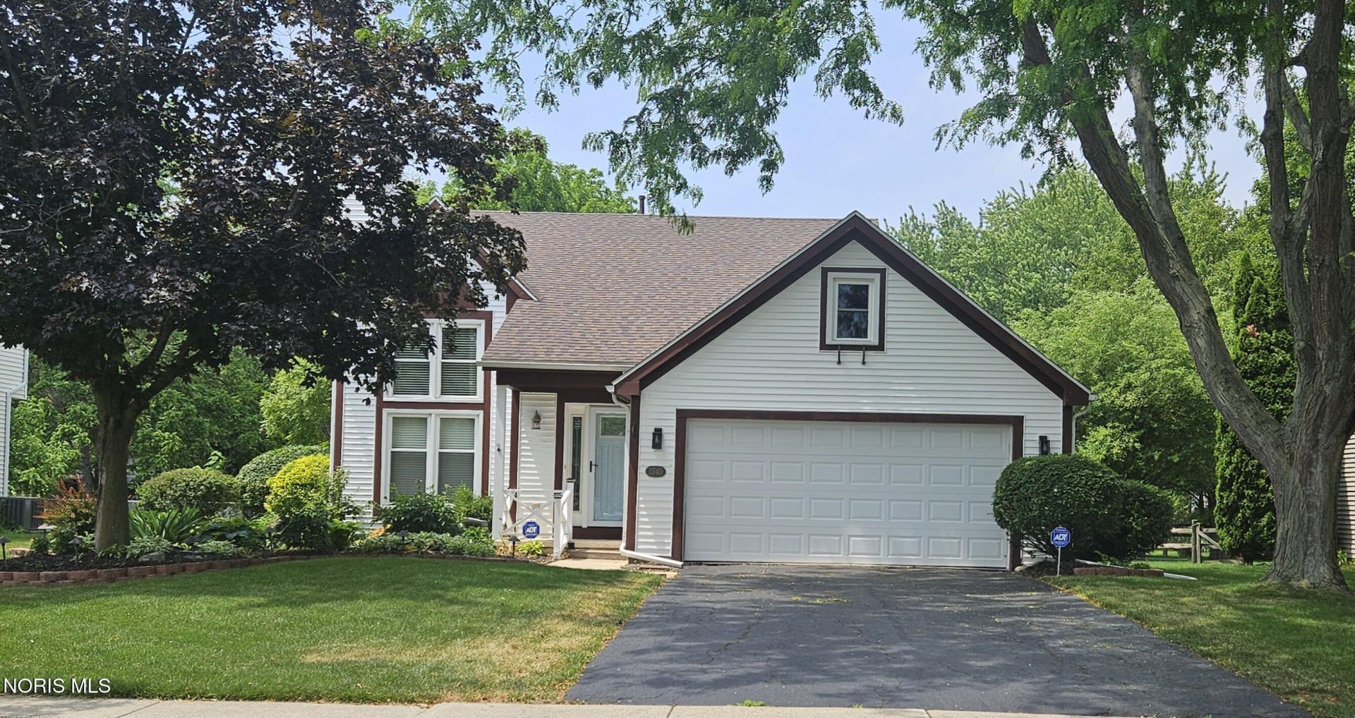 1540 Indian Creek Drive, Perrysburg, OH 43551 Main Photo