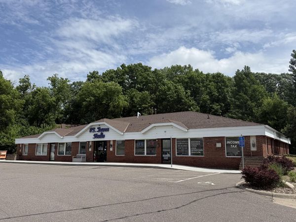251 8th Street NW, Elk River, MN 55330