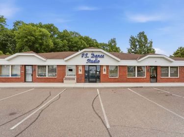 251 8th Street NW, Elk River, MN 55330