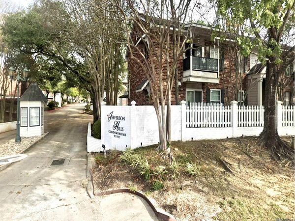 9853 Jefferson Hwy, Unit #F 19, Baton Rouge, LA 70809