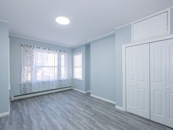 723 E 26Th St, Paterson, NJ 07504