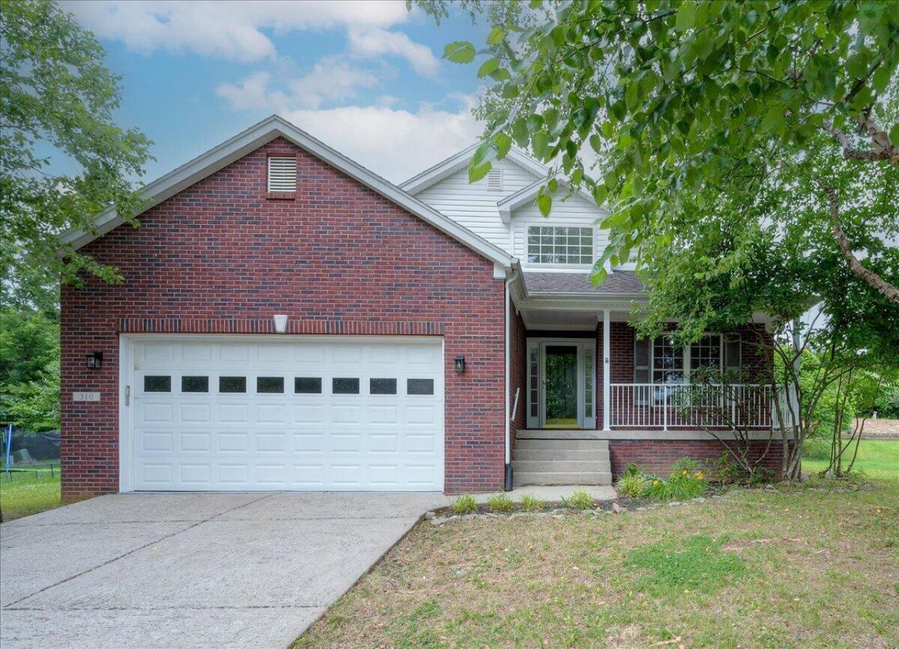 310 Stephen Road, Frankfort, KY 40601 Main Photo