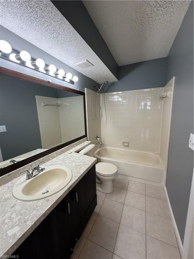 13615 Eagle Ridge Dr , Unit 1625, Fort Myers, FL 33912 Photo