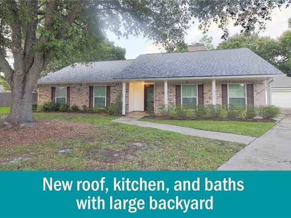 416 ARROWWOOD Drive, Slidell, LA 70458