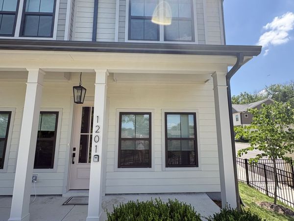 1201 Valerie Ln, Nashville, TN 37211