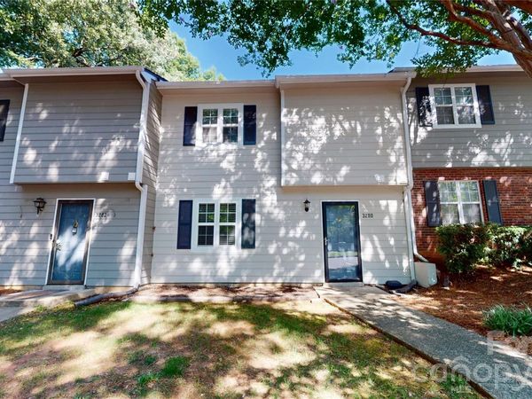 3280 Heathstead Place , Charlotte, NC 28210