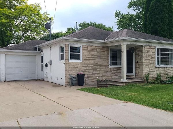 910 CATHERINE STREET, Green Bay, WI 54301