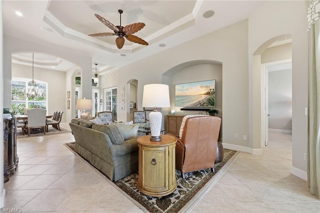 8793 Mustang Island Cir, Naples, FL 34113 Photo