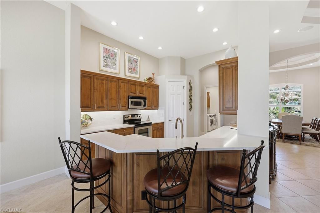8793 Mustang Island Cir, Naples, FL 34113 Photo