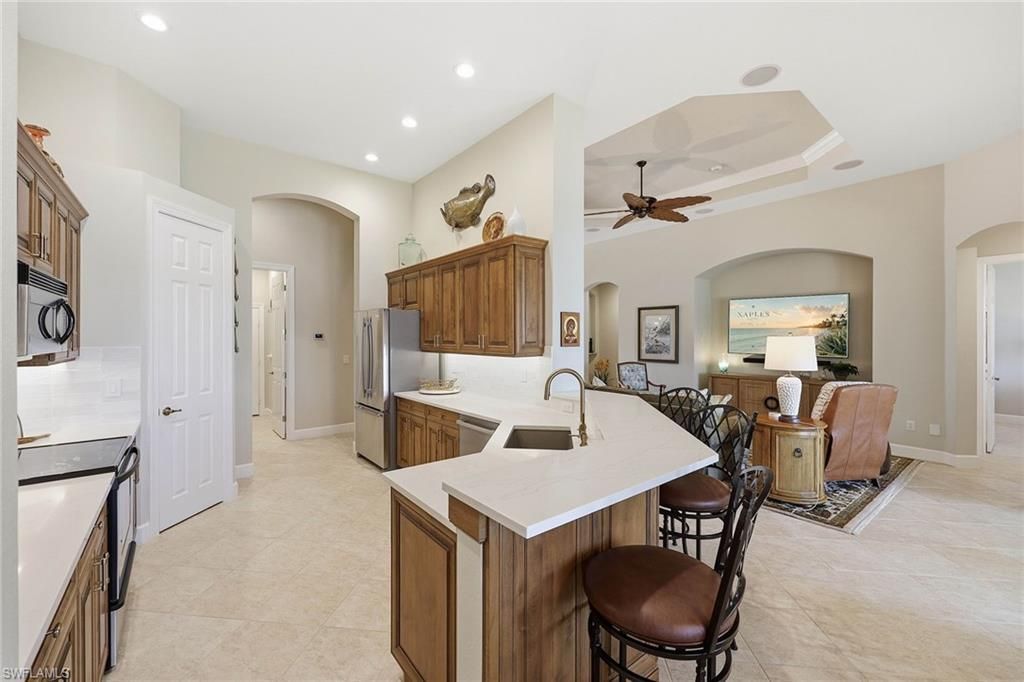 8793 Mustang Island Cir, Naples, FL 34113 Photo