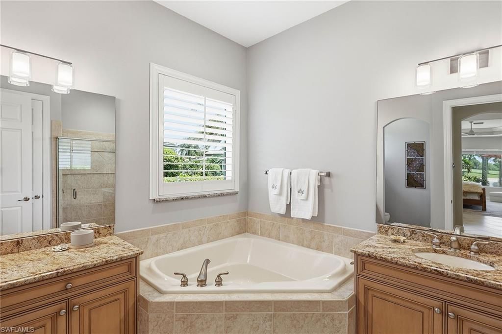 8793 Mustang Island Cir, Naples, FL 34113 Photo