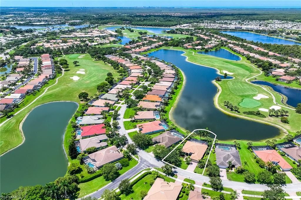 8793 Mustang Island Cir, Naples, FL 34113 Photo
