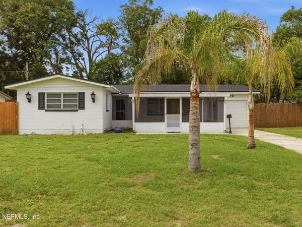7520 BROCKHURST Drive, Jacksonville, FL 32277