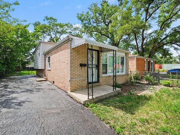 14802 Marshfield Avenue , Harvey, IL 60426