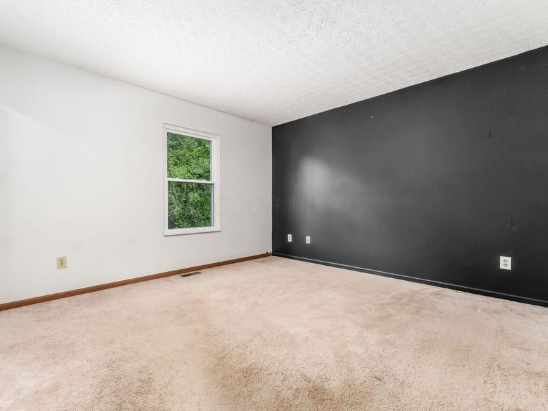 1564 Hansen Avenue, Columbus, OH 43224 Photo 24