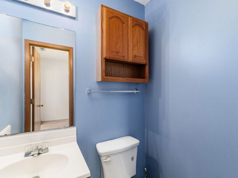 1564 Hansen Avenue, Columbus, OH 43224 Photo 32