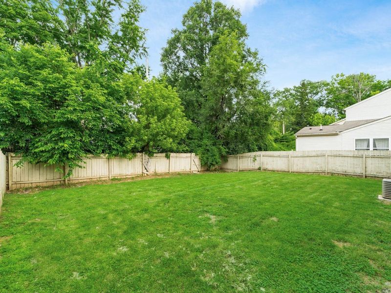 1564 Hansen Avenue, Columbus, OH 43224 Photo 36