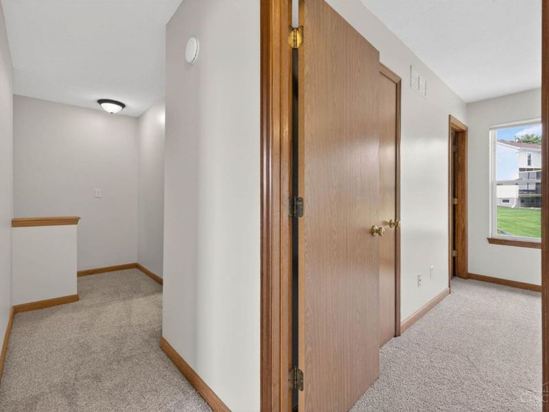 6911 Beagle Drive, Fairfield Twp, OH 45011 Photo 21