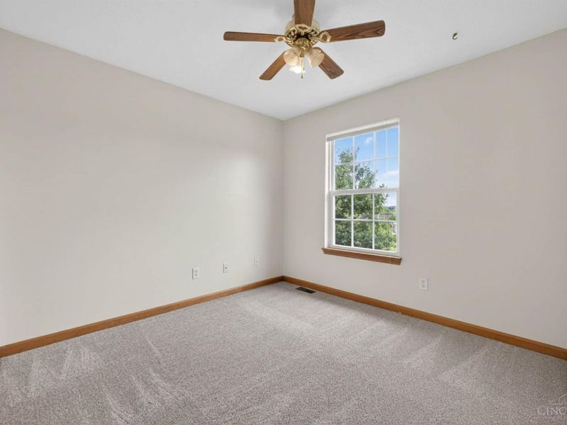 6911 Beagle Drive, Fairfield Twp, OH 45011 Photo 22