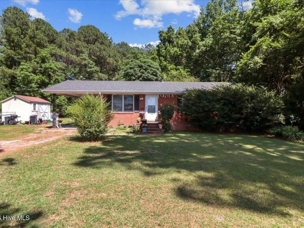 9781 Red Oak Road, Whitakers, NC 27891