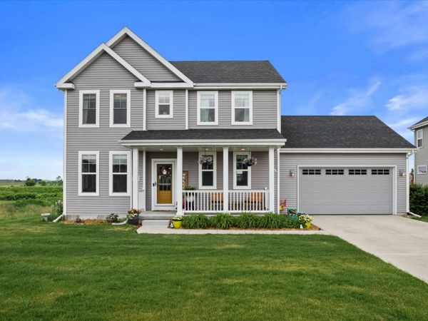 734 Alder Way, Sun Prairie, WI 53590