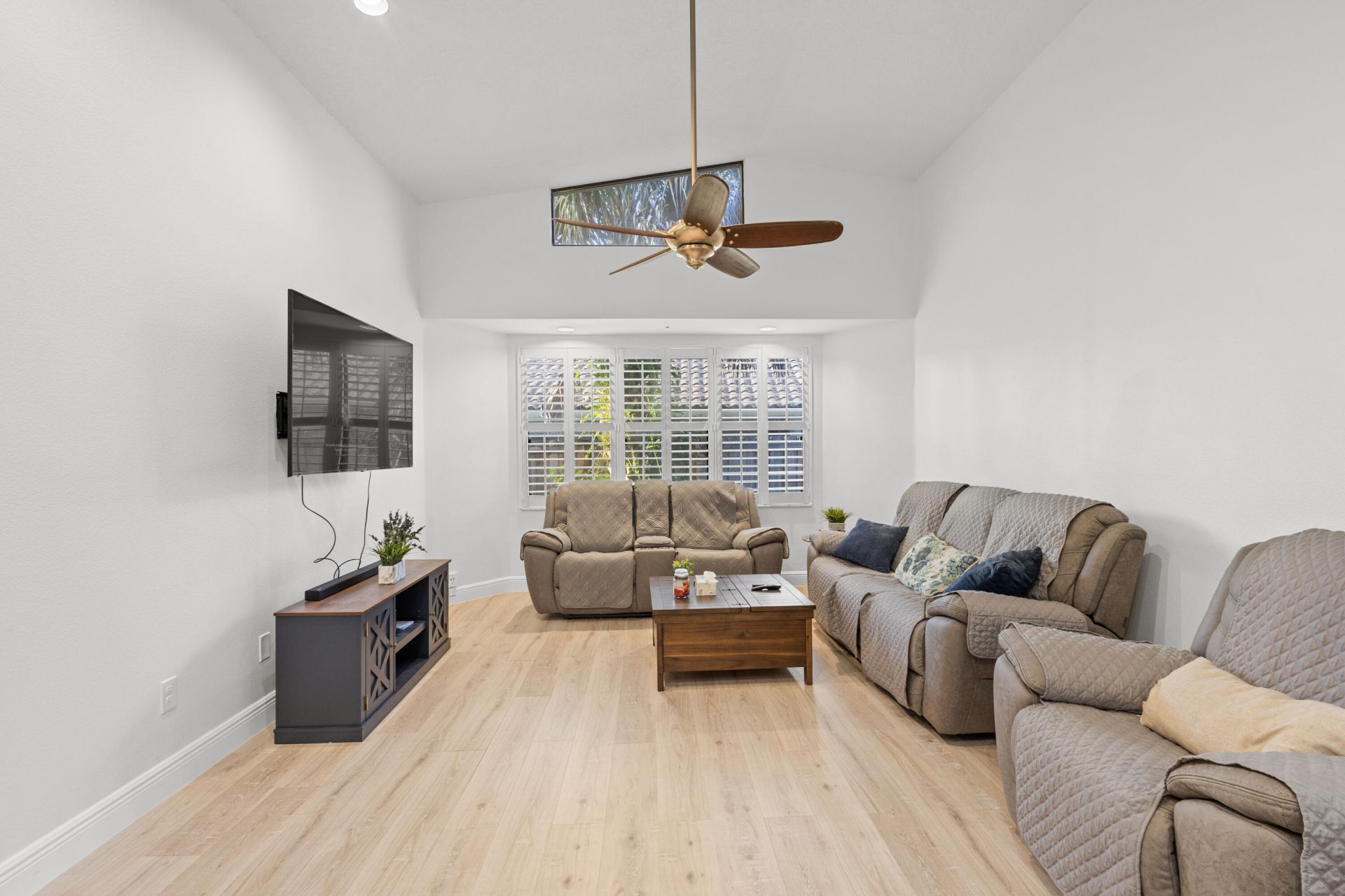 911 Citrus Place, Wellington, FL 33414 Photo